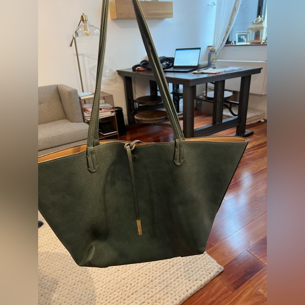 Remi and Reid turquoise tote bag